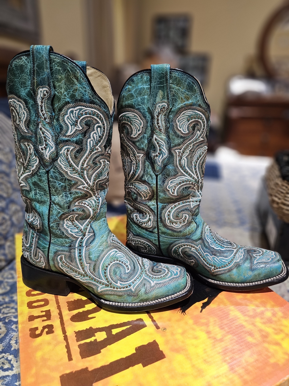 Turquoise Embroidered & Mini Studs Western Heeled Boots - Picture 4 of 12